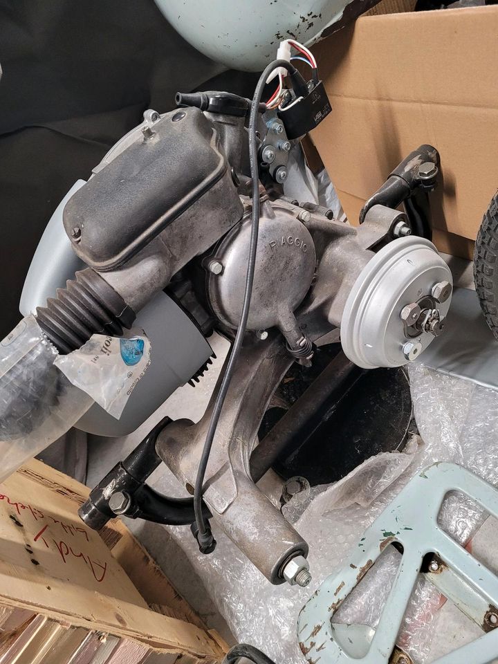 Piaggio Vespa 125 VNB2 '61 Bastler zerlegt Projektaufgabe Patina in Igling