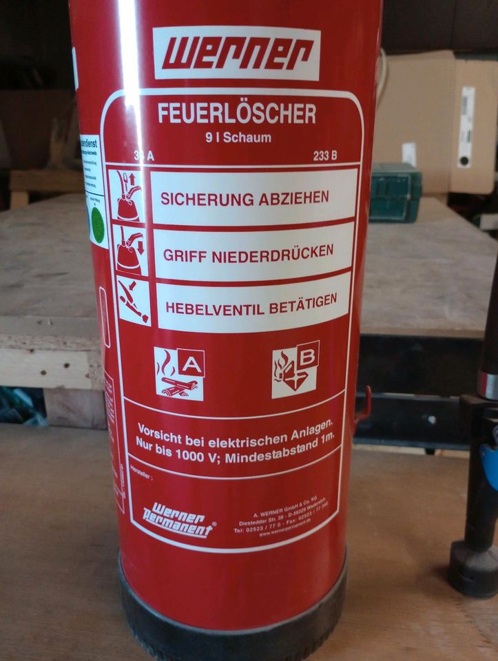 Werner GmbH / Schaum Feuerlöscher 9 Liter, in Wadgassen