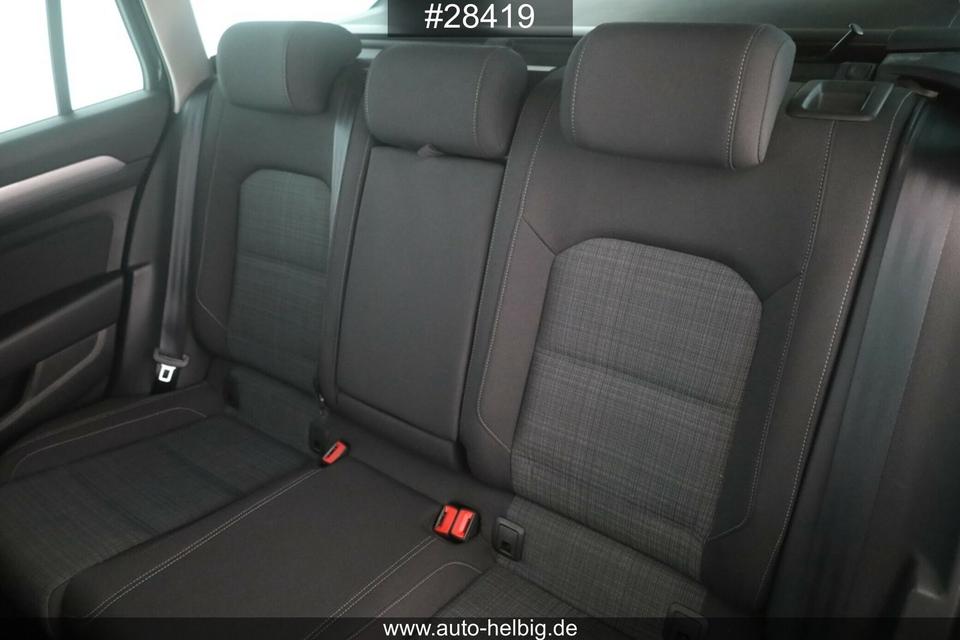 Volkswagen Passat Variant 2.0 TDI Business #DSG#AHK#LED#ACC in Donnersdorf