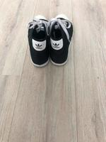 Original Adidas Chuks Gr. 38 38/5 Hessen - Gießen Vorschau