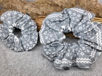 Haargummi Hirsch Scrunchie grau Zopfgummi WonDerful Yarn Sachsen - Wachau Vorschau