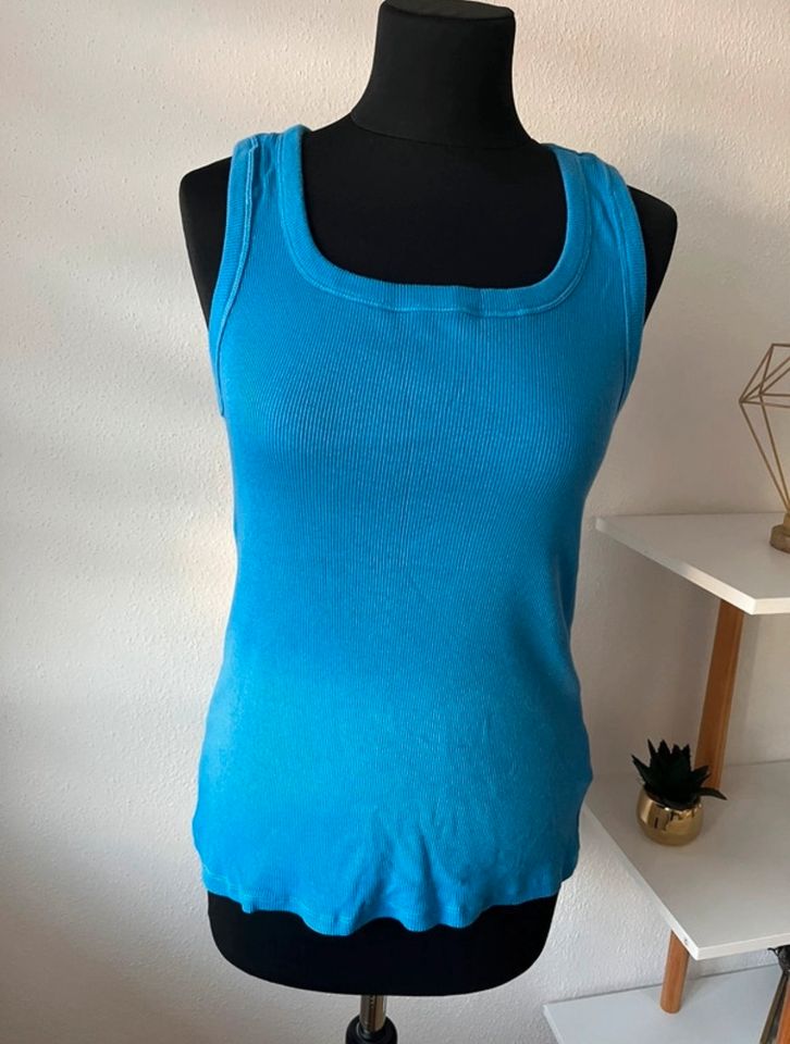 Damen Top T-Shirt royalblau Shirt in Bayern - Gunzenhausen | eBay  Kleinanzeigen ist jetzt Kleinanzeigen