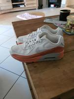Nike Air WMNS Größe 39 Nordrhein-Westfalen - Grefrath Vorschau