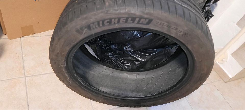 4 Sommerreifen Michelin Pilot Sport 4 235/45/ZR19 99Y, 6mm Profil in Paderborn