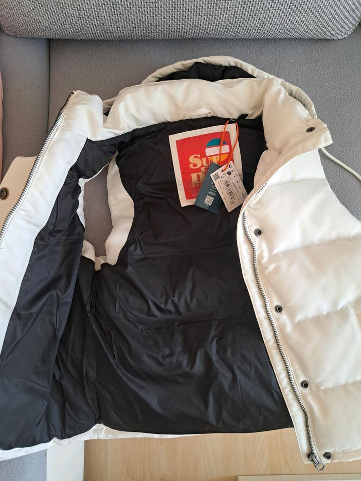 Superdry Weste Neu Gr.40 in Riedstadt