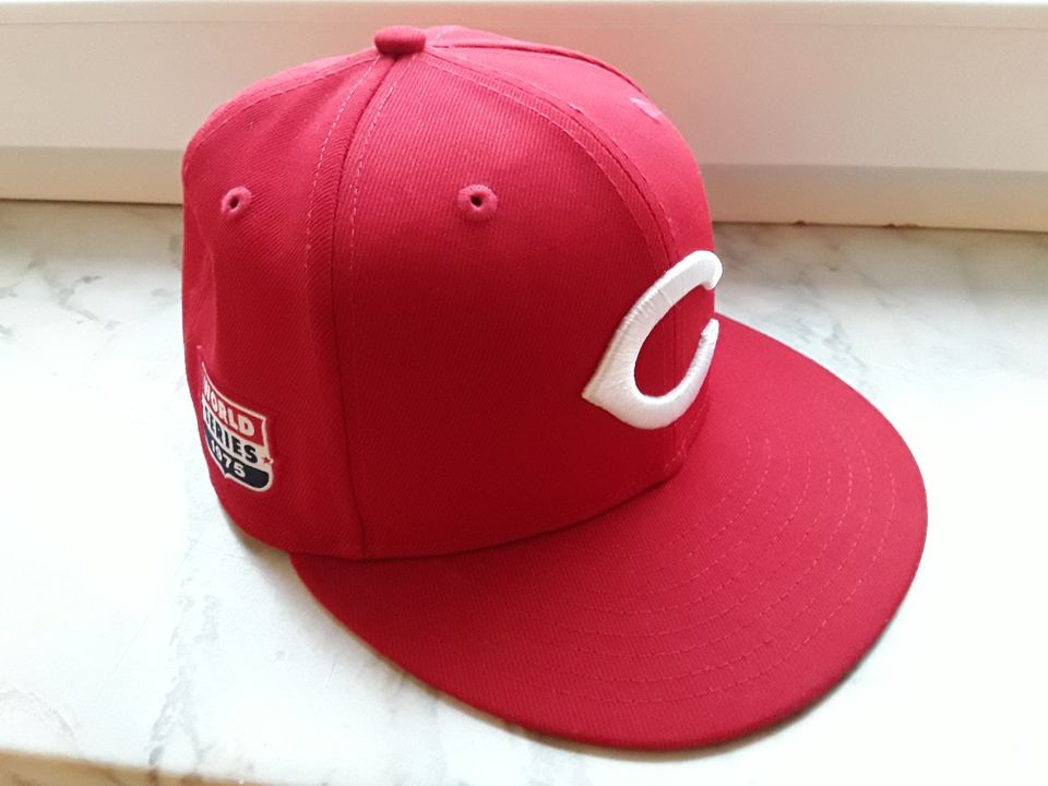 New Era Fitted Cap 6 7/8 Cincinnati Reds 59FIFTY World Series in Husum