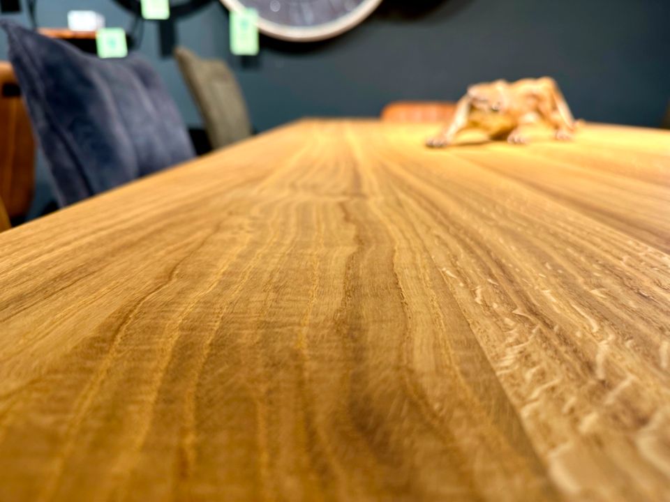 Eiche Esstisch 240 cm Echtholz 4 cm massiv Holz Tisch geölt Eichenholz mit Gestell schwarz massiver Holztisch Konferenztisch Schreibtisch NEU in Schwalmtal