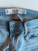 Abercrombie & Fitch Destroyed, Skinny, Jeans,Größe 28, Länge 31 Hessen - Rodgau Vorschau