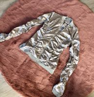 Satin Glanz Jacke Silber gerafft Original 90er Größe L Baden-Württemberg - Rottweil Vorschau