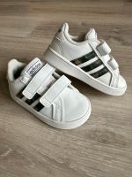 Adidas Sneaker Größe 22 Sachsen - Auerbach (Vogtland) Vorschau