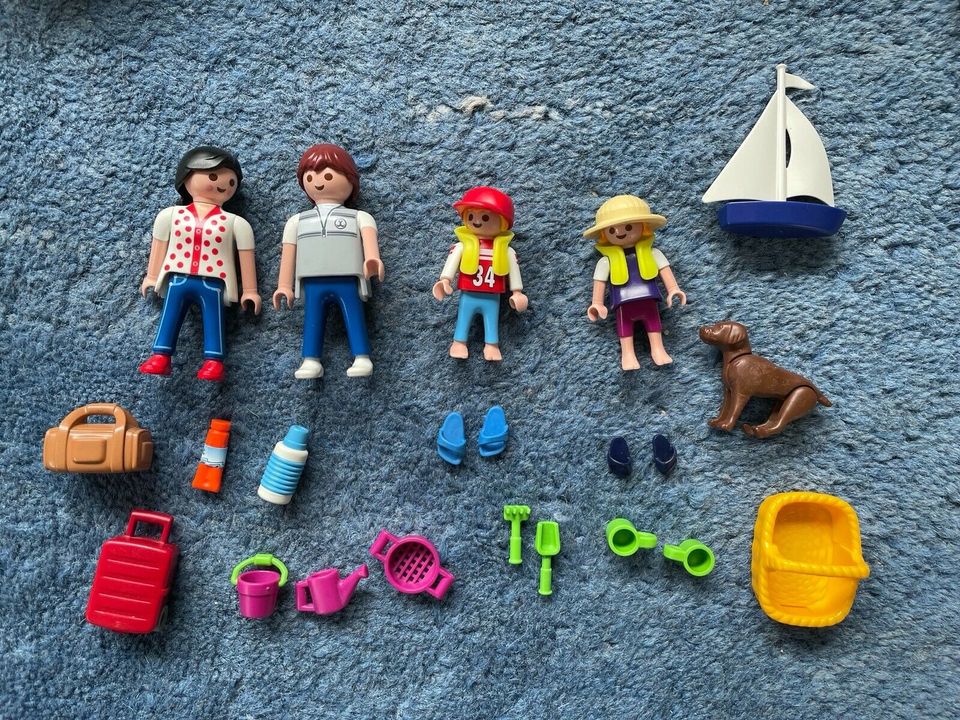 Playmobil Familyvan mit Bootsanhänger Nr 4144 Komplett in Roschbach