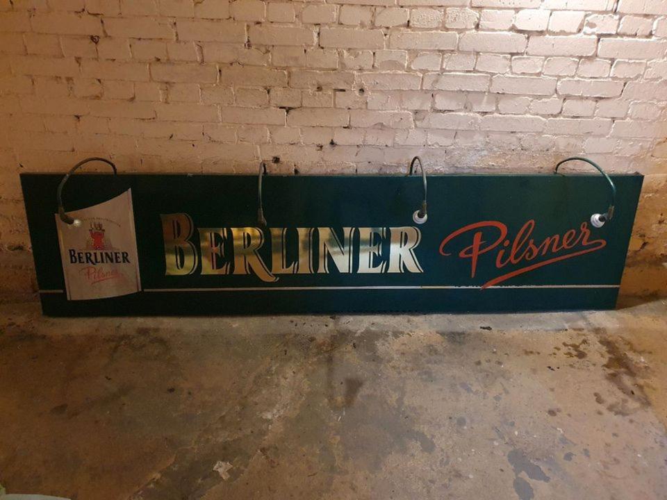 Berliner Pilsner Kneipe Blechschild Beleuchtung, 220 cm x 50 cm in Berlin