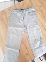 Jeans grau Gr. 42 Düsseldorf - Pempelfort Vorschau