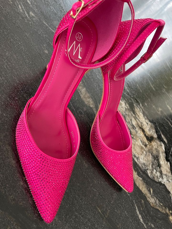 High Heels in Pink NEU mit Glitzerkristallen Größe 39 in Berlin