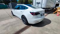 Tesla Model 3 Hessen - Großkrotzenburg Vorschau