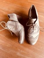 Caprice Halbschuhe/ Hochfront- Pumps in beige, Gr. 38 Niedersachsen - Langenhagen Vorschau
