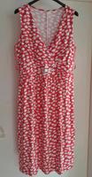 BPC Sommerkleid Größe 42 Neckholder Viskose/ Elasthan Sachsen - Rodewisch Vorschau