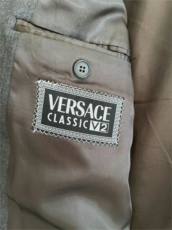 Versace Classic V2 Sakko Jacke Größe 52 in Frankfurt am Main