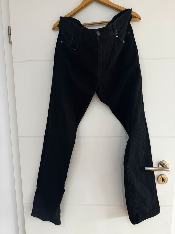 Levi’s Jeans 36/34 schwarz in Kaarst
