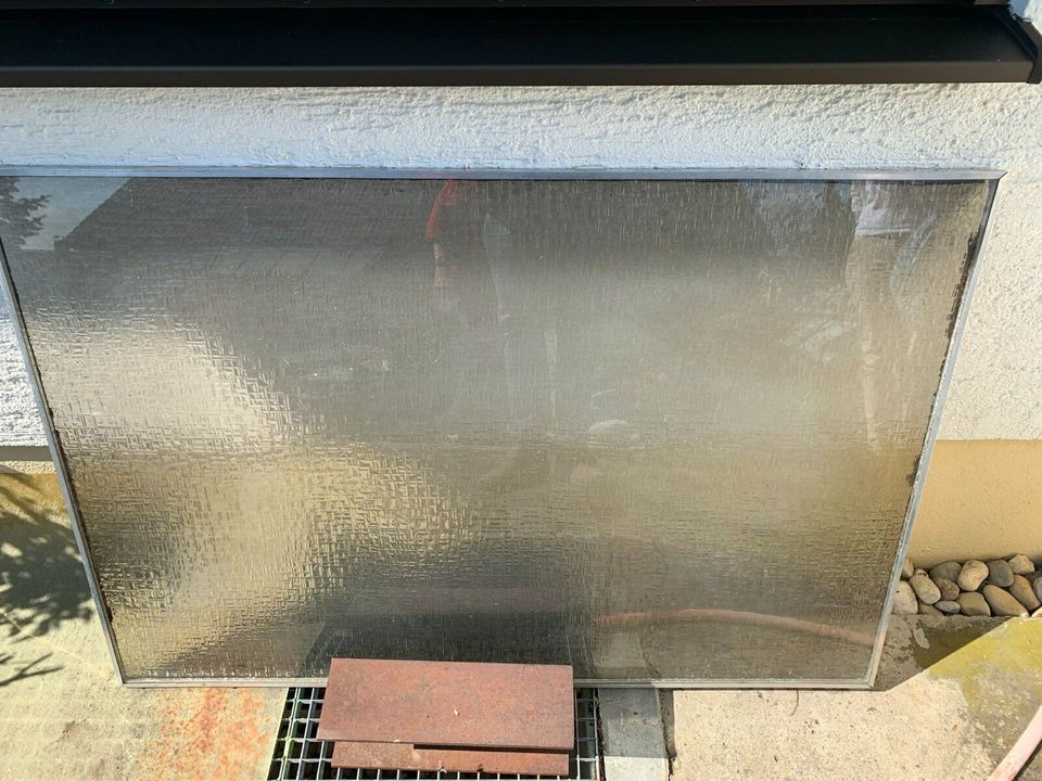 Isolierglasscheibe Scheibe Fenster zu verschenken in Erbach