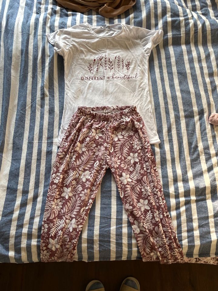 Slogan Graphic Tee & Floral Print Pants PJ Set With Eye Cover in Niederkirchen