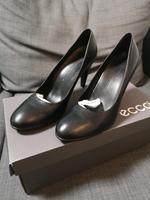 Ecco Pumps, schwarz, leder, 41, neuwertig Düsseldorf - Bilk Vorschau