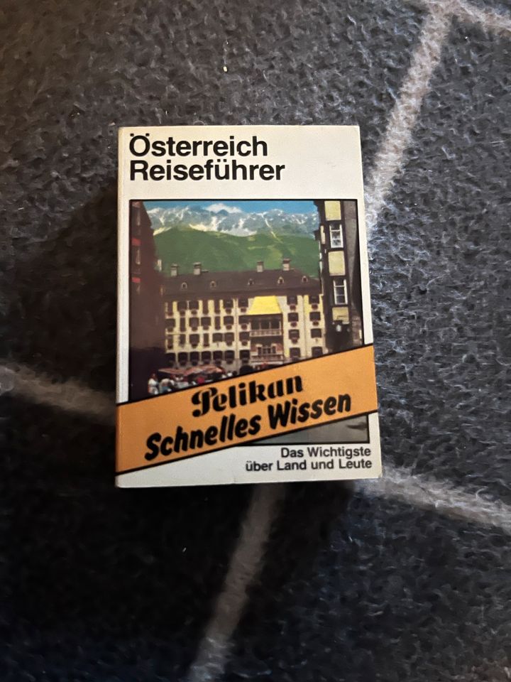 Mini Bücher Reiseführer in Bienenbüttel