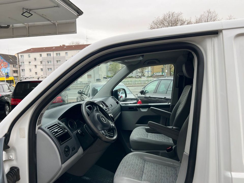 Volkswagen T5 2.0 TDITransporter Kasten E Fenster-1.Hand in Essen