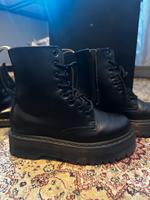 Dr.Martens Plateaustiefel Nordrhein-Westfalen - Witten Vorschau