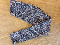 Schicke Hose gemustert in 36 von H&M Skinny Bayern - Kempten Vorschau