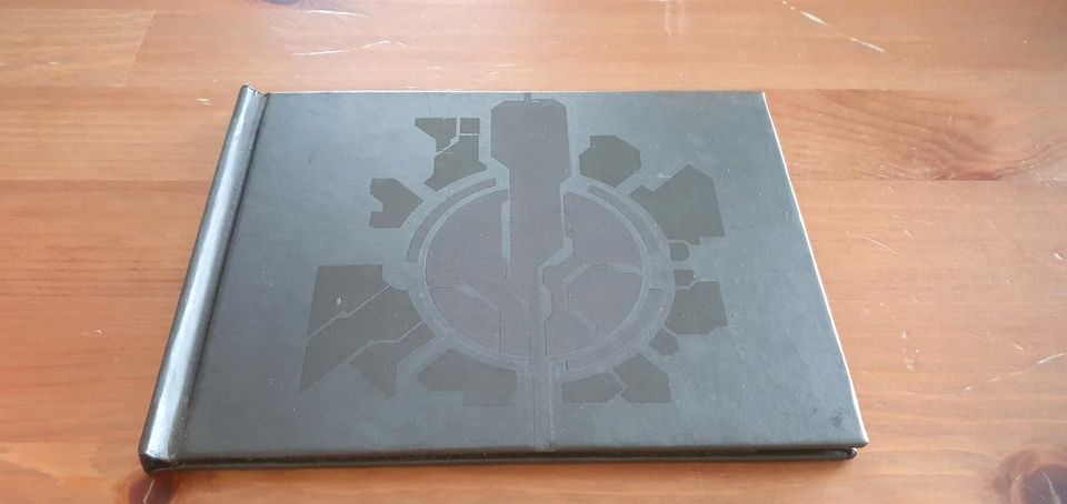 Halo 3 Limited Edition Hardcover Concept Artbook in Wuppertal