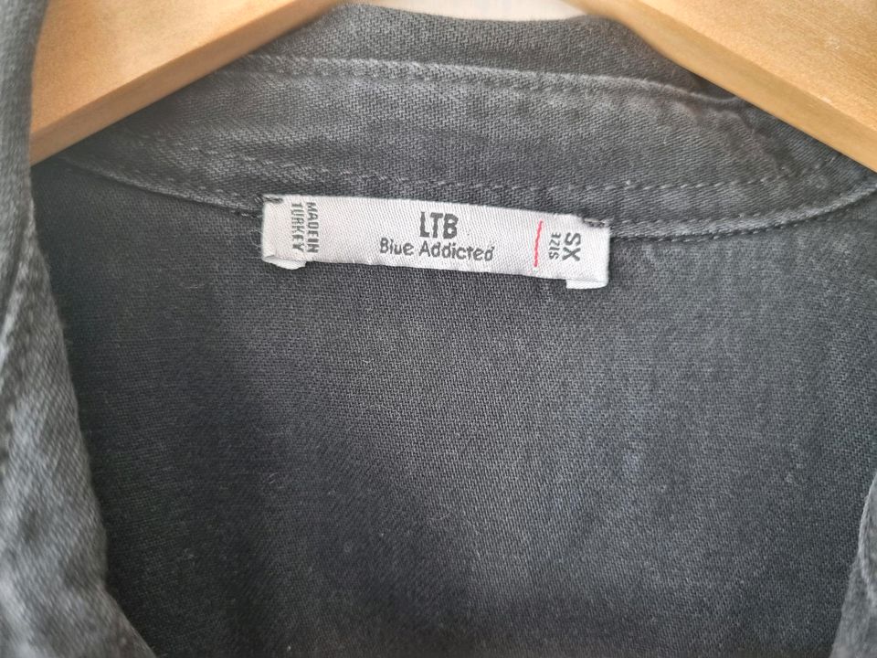 *Neu* LTB Jeans Hemd Bluse schwarz XS in Rheinberg