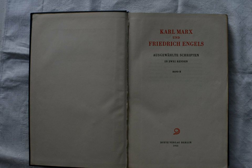 Marx/Engels; Ausgewählte Schriften in zwei Bänden (Bd I u. II) in Brandis