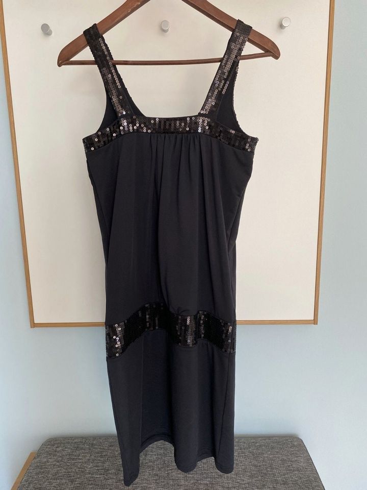 Kleid Laura Scott Gr. 34 schwarz Pailletten in Leipzig - Paunsdorf | eBay  Kleinanzeigen ist jetzt Kleinanzeigen