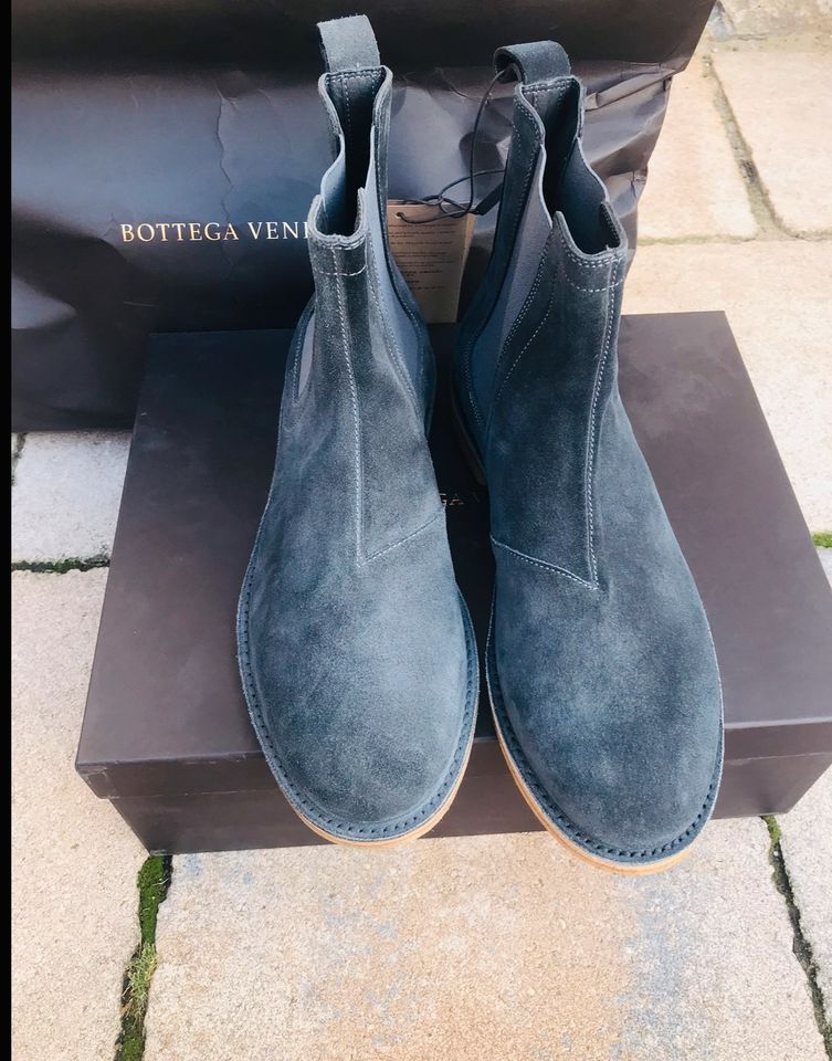 Bottega Veneta Chelsea Boots Größe 43 Ardoise Luxury Yeezy in Erfurt