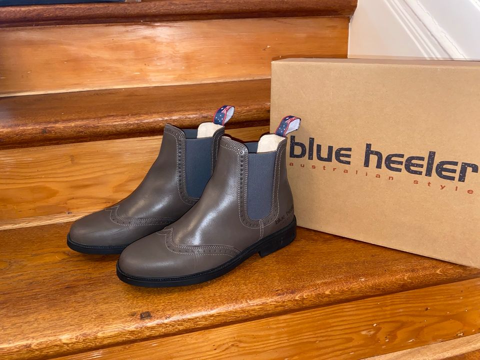 BLUE HEELER♡Hobart♡Chelsea Boots♡Budapester Muster♡grau♡38♡NEUw! in Wiesbaden