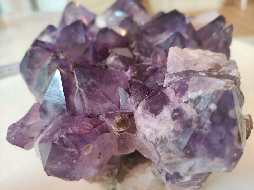 Amethyst Quartz Mineralien 2661 Gramm in Leipzig