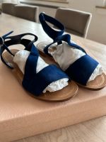 Prada Sandalen gr.39,5 Top Zustand Nordrhein-Westfalen - Kierspe Vorschau