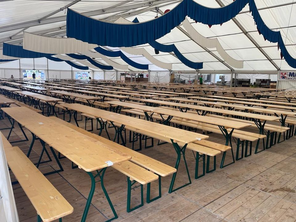 MIETEN Bierzeltgarnitur breiter Tisch, Biertischgarnitur Festzelt in Pfaffenhofen a.d. Ilm