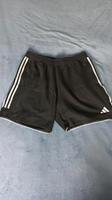 Adidas Hose kurz gr. XL Berlin - Friedrichsfelde Vorschau
