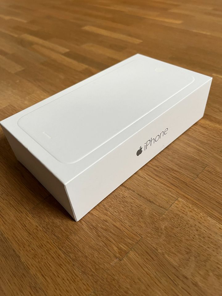 Apple iPhone 6 Plus 128 GB spacegrau in Essen