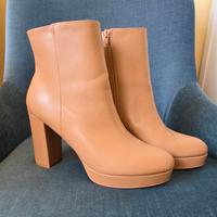 High Heel Plateau Stiefeletten Anna Field Beige Neu ungetragen Sachsen - Hoyerswerda Vorschau