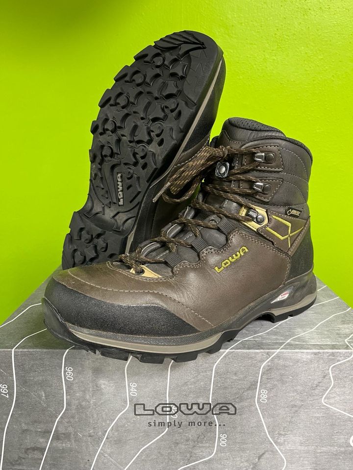 LOWA Damen Trekking Stiefel Lady Light GTX Größe 41 in Michelstadt