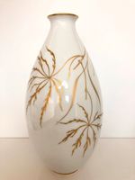 Hutschenreuther Vase Rarität 30816 Fächer Ahorn floral gold 85€ Nordrhein-Westfalen - Plettenberg Vorschau