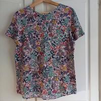 Moderne Bluse Gr.  S Nordrhein-Westfalen - Menden Vorschau