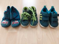 3 paar Schuhe in gr 21 Hausschuhe, Turnschuhe Rheinland-Pfalz - Essenheim Vorschau