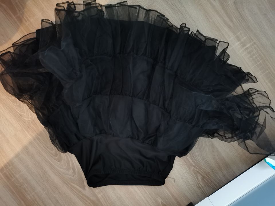 Sommerkleid mit Petticoat, schwarz in Peine