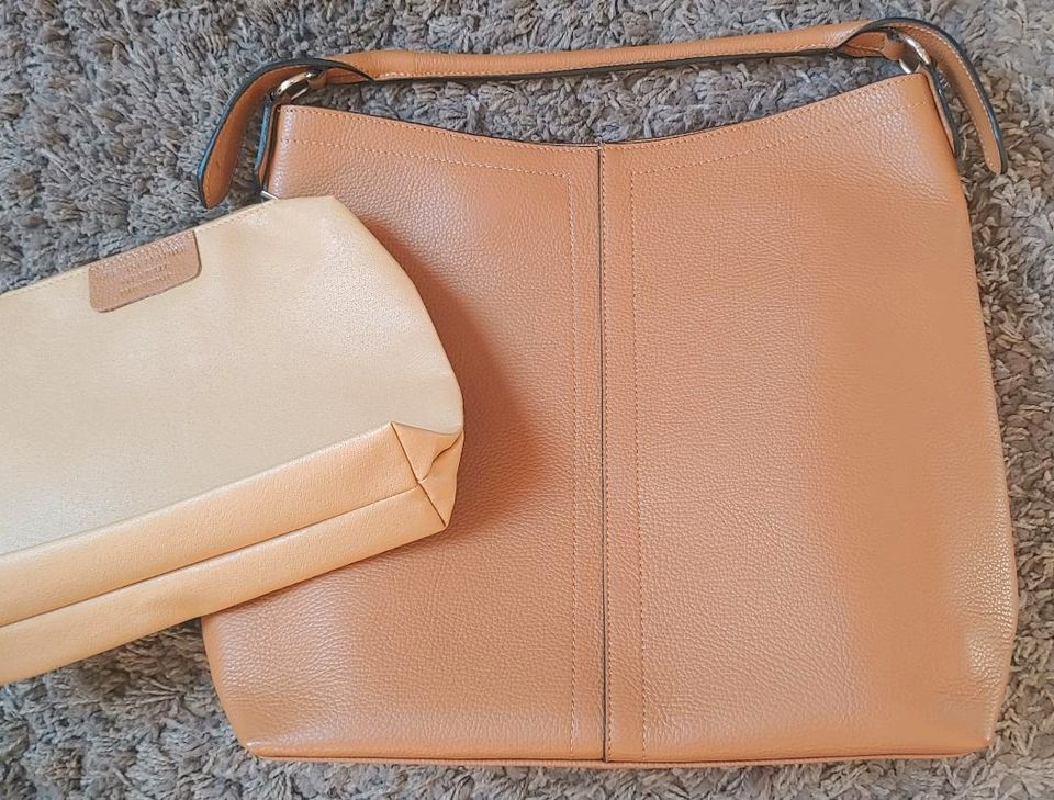 Damen Handtasche / Shopper in cognac in Nauheim