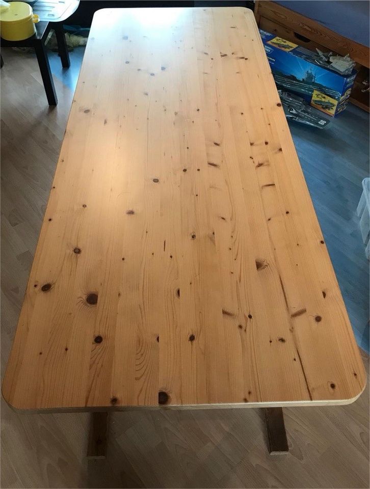 Höhenberstellbarer Tisch aus Holz Schreibtisch Werktisch Esstisch in Hückeswagen