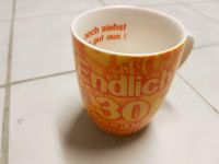 Tasse Becher 30. Geburtstag Endlich 30 Lass dich feiern. Wie neu Hamburg - Bergedorf Vorschau